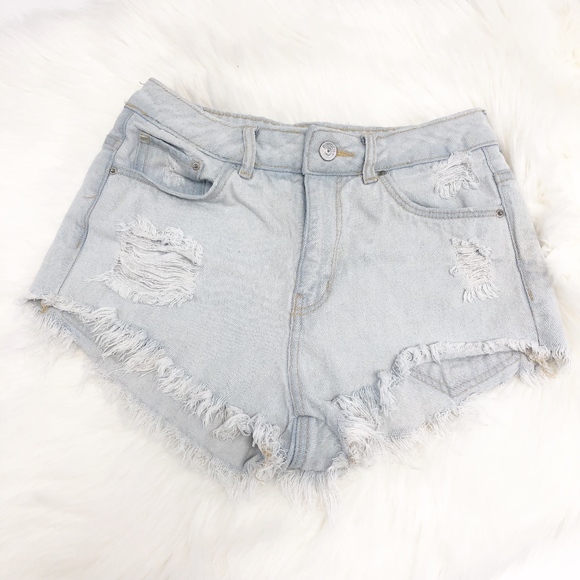 H&M Pants - light wash distressed high waisted jean shorts 6